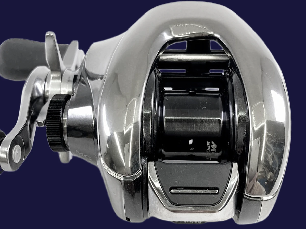Moulinet casting Shimano Antares 101XG 2025 – Gaucher, ratio 7.8:1, idéal pour leurres de surface